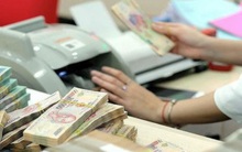 Lãi suất VND liên ngân hàng giảm sâu, hơn 34,5 nghìn tỷ đồng được hút ròng khỏi thị trường