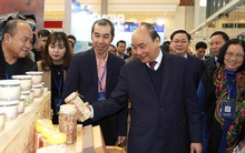 Thủ tướng đề nghị doanh nghiệp nói thẳng về tình trạng "bị dọa nạt"