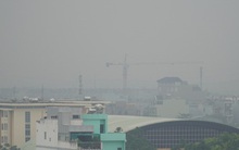 Cảnh báo đỏ rực, bầu trời bụi mịn bao trùm TP HCM