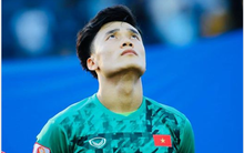 Thủ môn Bùi Tiến Dũng tâm sự sau trận thua sai lầm: Tuổi 23 của tôi đã kết thúc với thất bại, đau khổ, dằn vặt bản thân...