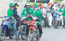 "Chuyên gia" tạo kỳ vọng lợi nhuận lên đến 4%/tháng: Tự nhận Top 10 người được săn đón nhất ngành Chứng khoán Việt Nam đến viễn cảnh chạy Grab 99 năm cũng chưa trả hết nợ