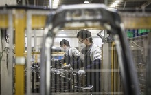 Số liệu đầu tiên cho thấy virus corona giáng đòn đau lên kinh tế Trung Quốc