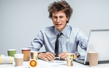 Mua, bán cổ phiếu với cái đầu đầy nỗi sợ hãi: Sai lầm cơ bản của nhà đầu tư giữa tâm bão Corona