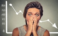 Những cổ phiếu thoát "án" hủy niêm yết trong gang tấc