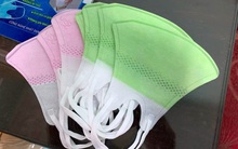 Thu giữ gần nửa triệu khẩu trang y tế và 4000 chai nước rửa tay không rõ nguồn gốc xuất xứ