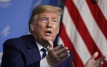 Tổng thống Trump: Giá dầu lao dốc tốt cho người tiêu dùng, truyền thông có lỗi khi chứng khoán "sập sàn"