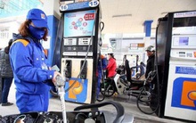 Ngày mai, giá xăng dầu trong nước tiếp tục giảm sâu?