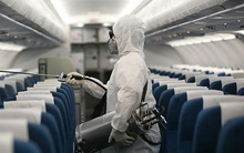 Đề xuất dỡ bỏ giãn cách ghế ngồi máy bay