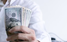 Chuyên gia dự báo đồng USD sẽ giảm giá từ nay cho đến bầu cử Mỹ