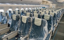 Bên trong chuyến bay đặc biệt đón lao động tại Guinea Xích đạo về nước