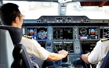 Giấc mơ đào tạo phi công trong nước bao giờ thành hiện thực?