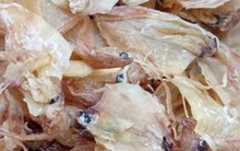 Mực khô siêu rẻ chỉ 3.000 đồng/con, chị em mua tới tấp