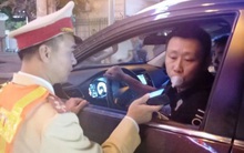 Kiểm tra gần 800 lượt xe, phát hiện 1 người đi xe máy vi phạm nồng độ cồn