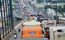 Giám đốc Sở GTVT TP HCM: Sẽ cấm xe chở hàng chạy vào ban ngày!