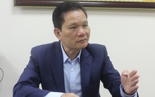 Muốn tăng lương, phải giảm mạnh số công chức "sáng cắp ô đi, tối cắp ô về"