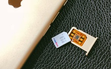 Rẻ hơn cả triệu, nhưng tại sao mua iPhone Lock để chơi Tết lại là ý tưởng tồi?