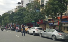 Trông xe tự phát mọc như nấm quanh các điểm di tích Hà Nội