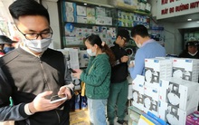 Dịch Corona: Sự khác biệt giữa những hộp khẩu trang giá 5,5 triệu đồng và 0 đồng ở Hà Nội