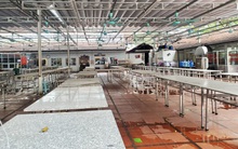 Hàng nhậu nổi tiếng nhất nhì Hà Nội đóng cửa im lìm, bàn ghế phủi bụi vì dịch Corona