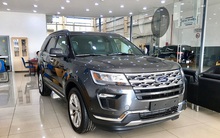 Hết thời 'bia kèm lạc', nhiều mẫu xe đại hạ giá hàng trăm triệu đồng để thuyết phục khách Việt