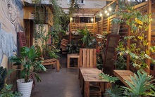 Chủ quán cafe bị bão 1 sao vì mắng khách: "Cùng lắm thì chúng tôi khóa Fanpage"