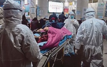 Cổ họng ẩm, virus corona sẽ khó tấn công hơn cổ họng khô: Chuyên gia nói gì?