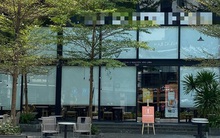 Nhiều cửa hàng, khách sạn tại Đà Nẵng đóng cửa vì có hai du khách người Anh dương tính với Covid-19 ghé thăm