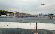 Quang cảnh đường đua F1 Hà Nội sau lệnh hoãn: Đại công trường ngổn ngang, công nhân vẫn làm việc