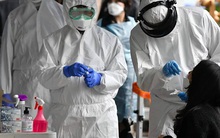 Bệnh nhân số 18 đã khỏi bệnh, 1 bệnh nhân người Việt bệnh nặng phải can thiệp ECMO