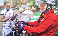 'Người vận chuyển' lên ngôi thời dịch Covid-19