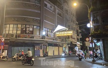 Hàng quán ở TPHCM đồng loạt đóng cửa để chống dịch bệnh Covid-19