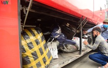 Dịch Covid-19: Bến xe, nhà ga ở Hà Nội vắng tanh