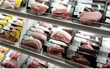 Đồng loạt giảm giá lợn hơi về mức 70.000 đồng/kg từ 1/4