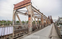 Trầm lắng phố phường Hà Nội sau 4 ngày cách ly toàn xã hội