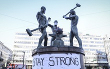 Giữa tâm dịch châu Âu khan hiếm khẩu trang, một quốc gia hơn 5 triệu dân lại bình tĩnh với kho dự trữ y tế bí mật suốt 70 năm