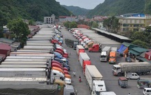 Trung Quốc lại siết cửa khẩu, tạm dừng đưa nông sản lên biên giới