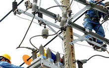 Bộ Công Thương xin lùi thời gian sửa biểu giá điện vì dịch Covid-19