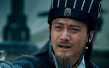 Lúc còn trẻ, tôn thờ sự thông minh có phần phô trương của Gia Cát Lượng, bước vào tuổi trung niên mới ngộ ra được trí tuệ tiềm ẩn của kẻ luôn bị xem là thỏ đế