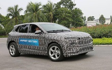 Lộ diện ô tô điện của VinFast ngụy trang kín mít chạy thử?