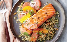 Để tránh những tổn hại đến não, mắt và da do thói quen thức khuya, hãy ăn thêm những món này