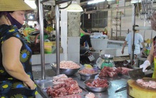 Heo thịt Thái Lan chưa biết ngày về, giá heo trong nước lại giảm tiếp