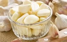 Chẳng cần tìm “thần dược” đâu xa, đây là 5 vị thuốc luôn có sẵn trong gian bếp nhà bạn, trị bách bệnh và hiệu quả nhanh tức thì