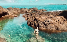 Một hòn đảo "bí ẩn" của Việt Nam xuất hiện đẹp như thiên đường, dù mới chỉ nhìn qua ảnh thôi đã thấy mê rồi