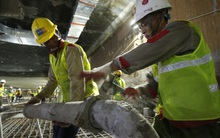 Trắng đêm đổ bê tông hợp long ga ngầm trên phố Kim Mã