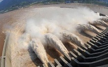 Động đất ở thượng nguồn đập Tam Hiệp