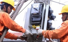 Khách hàng ở Hà Nội thuê luật sư tính việc kiện EVN Hoàn Kiếm do tiền điện tháng 6 tăng vọt