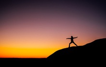 Hủy hoại một người trung niên, cứ một lần đổ bệnh là đủ: Cơ thể của bạn không chỉ là của bạn, nó còn là hạnh phúc của cả một gia đình