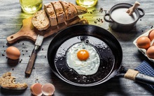 Đây là 2 thói quen sử dụng dầu ăn cực kỳ nguy hiểm của người Việt, chủ quan có thể đẩy gia đình bạn đến gần với ung thư và nhiều bệnh trầm trọng