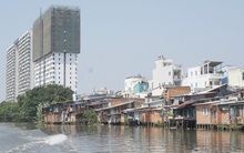 Gian nan di dời nhà ven, trên kênh rạch