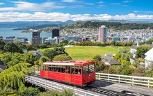 Quốc gia có nền giáo dục uy tín đứng top 3 thế giới, lựa chọn hấp dẫn của du học sinh vì chất lượng ngang với Úc nhưng chi phí lại rẻ hơn